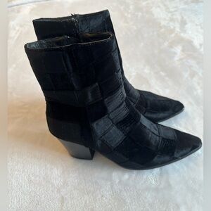 E8 by Mista $398 velvet Black Ankle Boots. Size 38. EUC